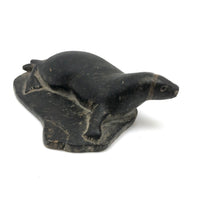 Richly Patinated c. 1960s Inuit Stone Seal Sculpture Signed Devie