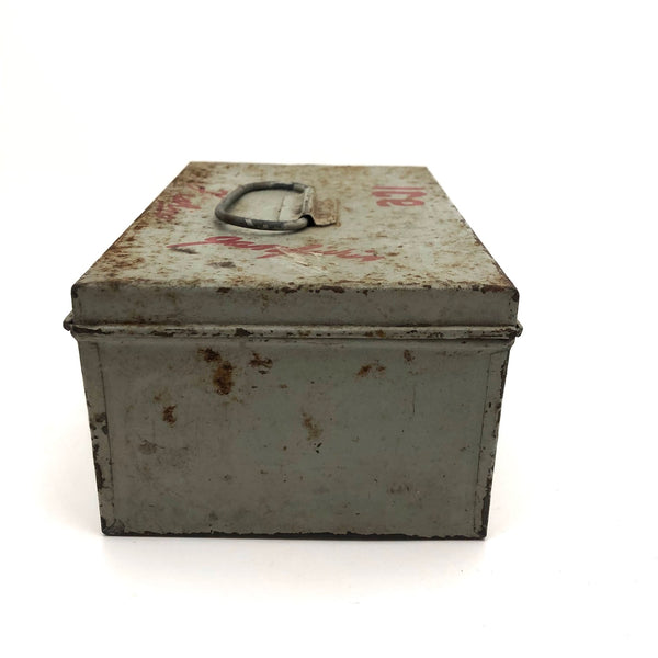 Old Hand-painted Ice Fishing Box with Excellent Red Lettering – critical  EYE Finds