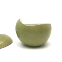 1977 Signed Studio Pottery Green Apple (of my eye) Box