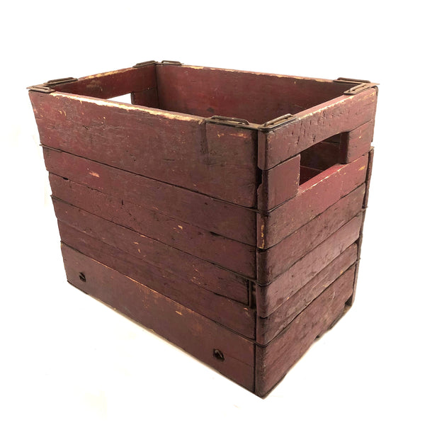 Brilliant Collapsible Crate in Old Red Paint